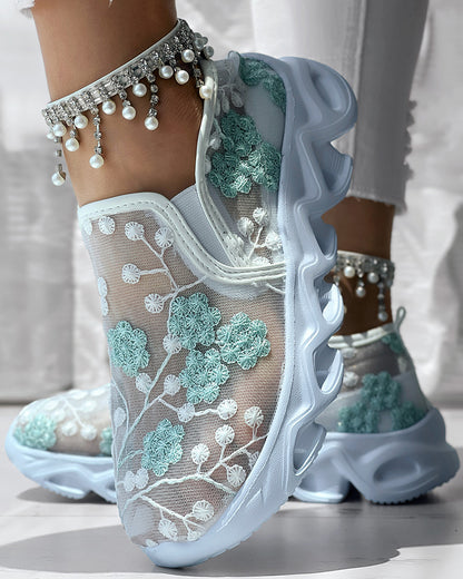 Floral Pattern Sheer Mesh Patch Round Toe Sneakers