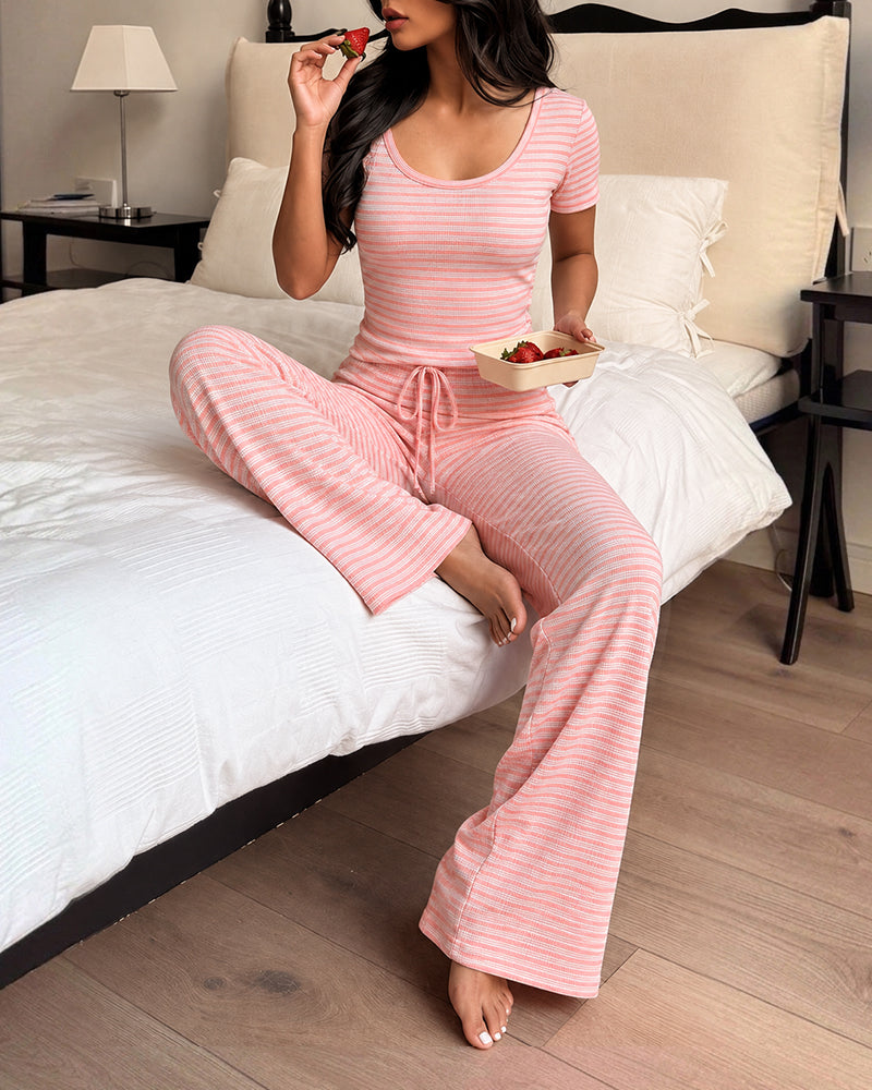 Women's 2 Piece Striped Pajama Set Short Sleeve Square Neck Crop Top and Wide Leg Pants Casual Loungewear