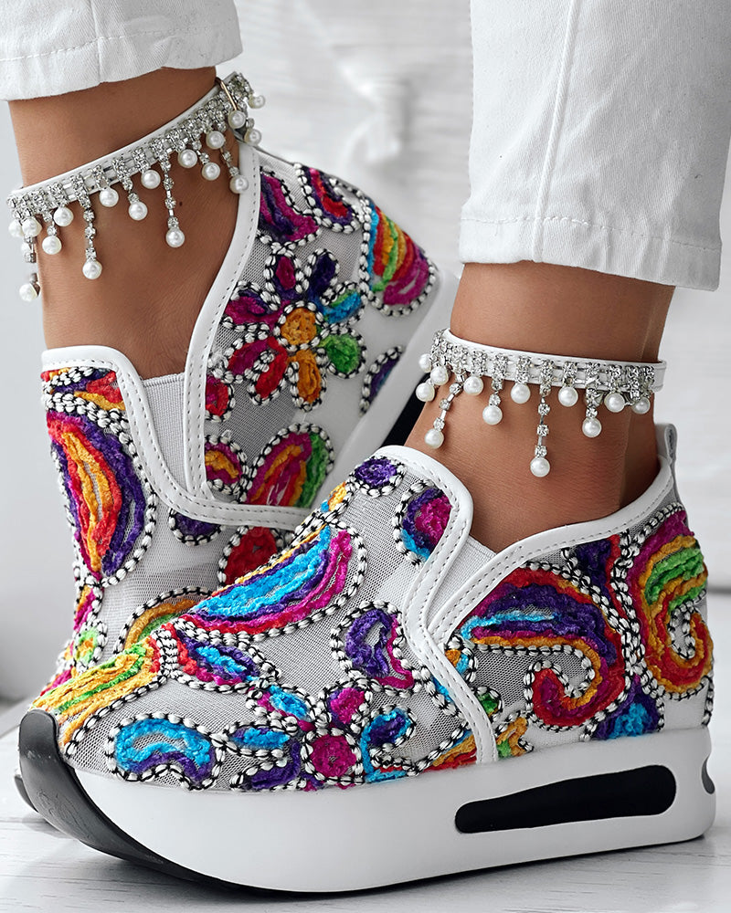 Floral Pattern Embroidery Mesh Sneakers