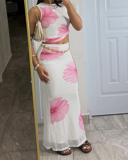 Women's Floral Mesh Ruched 2 Piece Set Sleeveless Crop Top and High Waist Mermaid Skirt Elegant Vacation Set