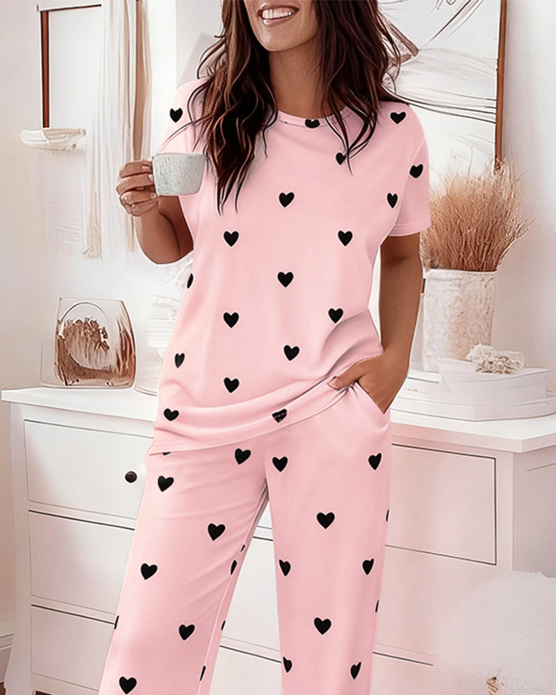 Valentine's Day 2 Pieces Outfit Round Neck Short Sleeve Top and Elastic Waist Pants Set Casual Heart Print Loose Fit Pajamas Set
