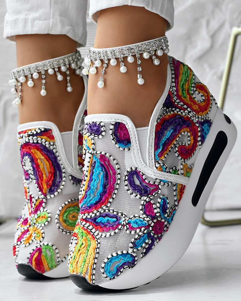 Floral Pattern Embroidery Mesh Sneakers