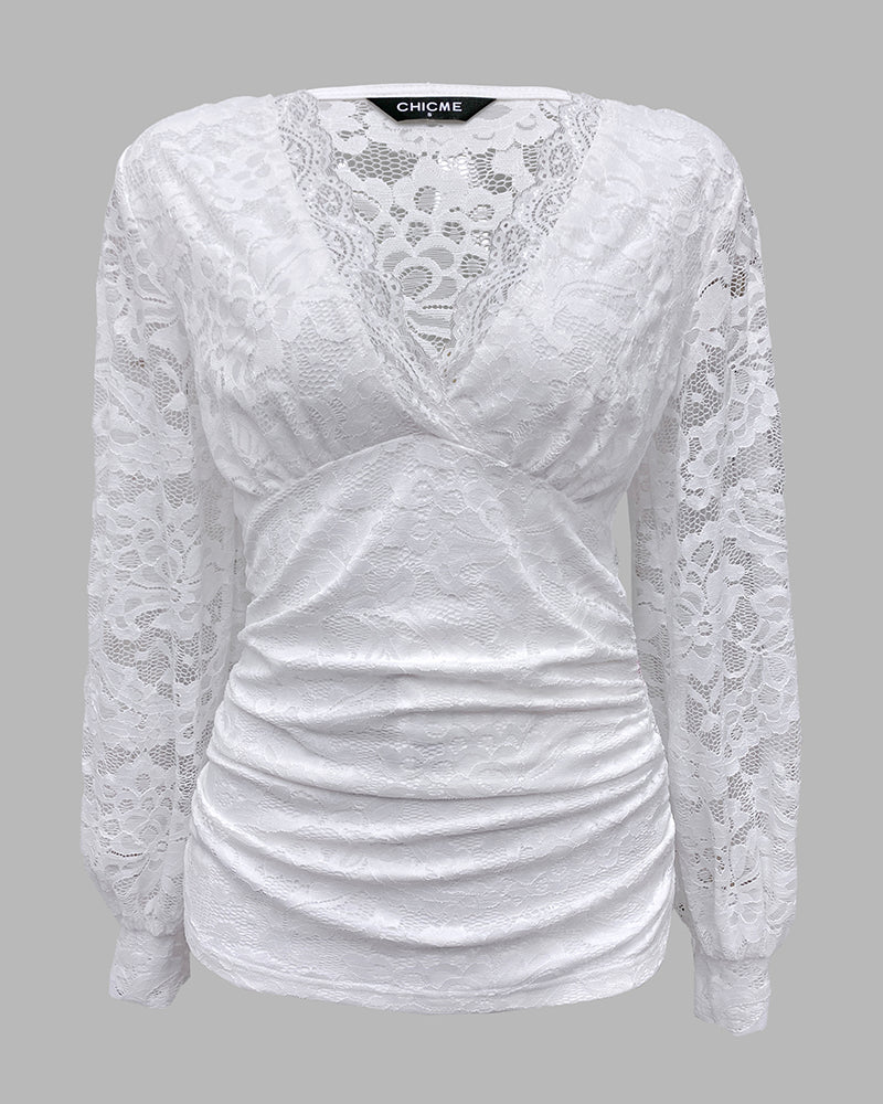 Contrast Lace Deep V-Neck Lantern Sleeve Lace Overlay Ruched Blouse Long Sleeve Slim Fit Top