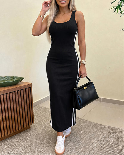 Women's Side Stripe Ribbed Maxi Dress U-Neck Sleeveless Bodycon Dress Backless Slit Tank Dress