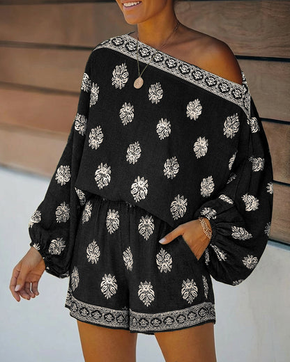 2 Pieces Outfit Boho Skew Neck Lantern Sleeve Top and Elastic Waist Shorts Set Casual Vintage Baroque Placement Print Vacation Set