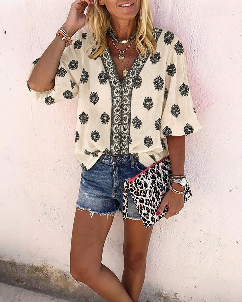 Vintage Baroque Placement Print V-Neck Lantern Sleeve Blouse Casual Long Sleeve Loose Fit Boho Top