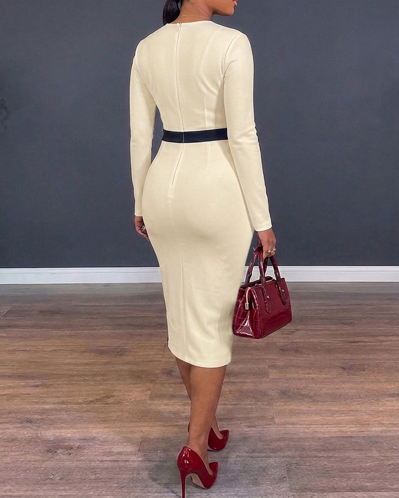 Vestido midi para mujer con ribete en contraste, manga larga, corte lápiz para oficina, entallado y con abertura lateral