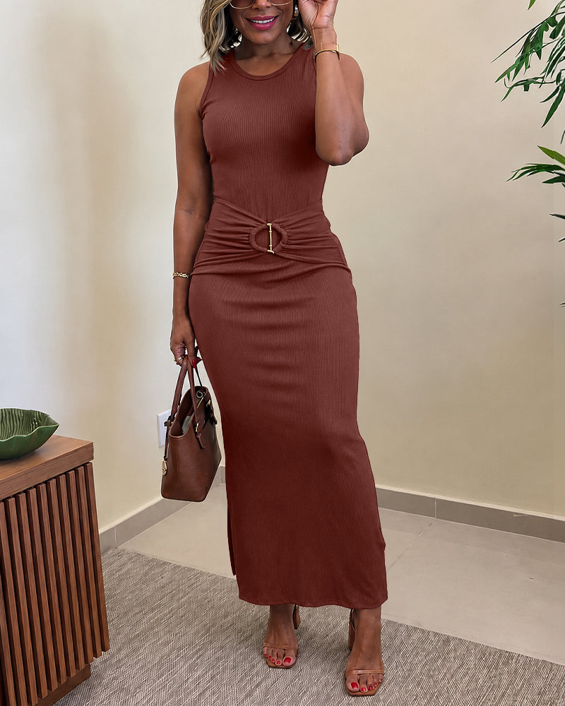 Vestido largo ajustado de punto acanalado sin mangas para mujer, con hebilla dorada, cintura alta fruncida y abertura lateral