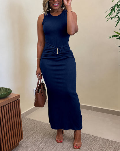 Vestido largo ajustado de punto acanalado sin mangas para mujer, con hebilla dorada, cintura alta fruncida y abertura lateral