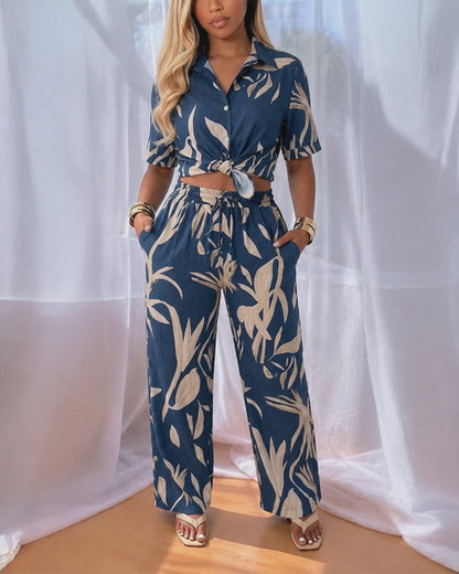 Women's 2 Piece Tropical Leaf Print Set Short Sleeve Button Down Shirt and Wide Leg Pants Vacation Outfits with Pockets
