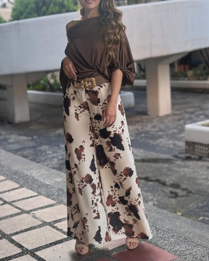 2 Pieces Outfit Skew Neck Batwing Sleeve Loose Fit Top and Cow Print Elastic Back Waist Zipper Side Wide Leg Pants Set without Belt